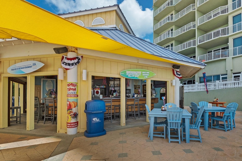 Boardwalk 805