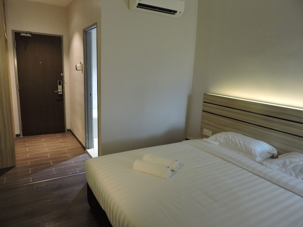 The Blanket Hotel