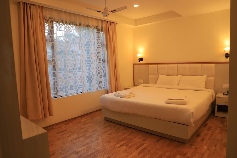 Kunden Fortune Resort Gangtok Near MG Marg