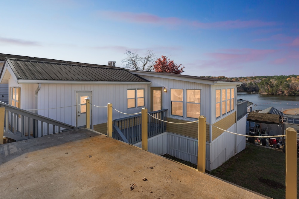 Lakefront Retreat In Badin Shores Resort 2 Bedroom Home