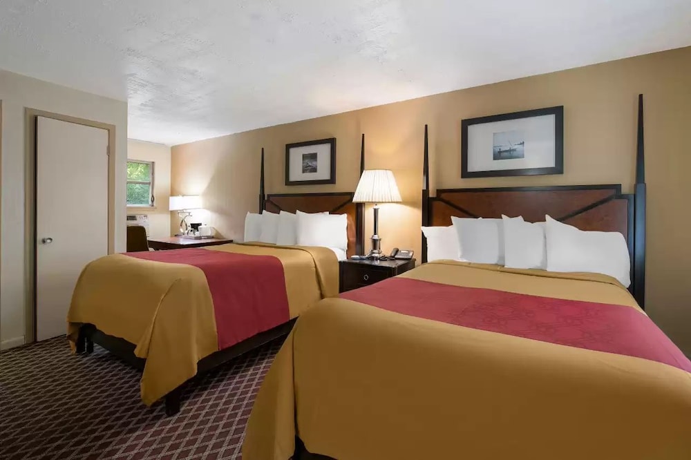 Presque Isle Motel