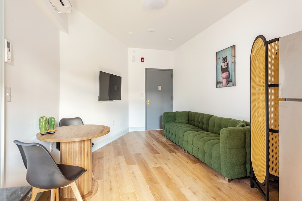 Cozy Stay near Fishtown & City Center