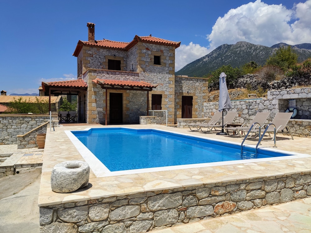 Rathimata villas