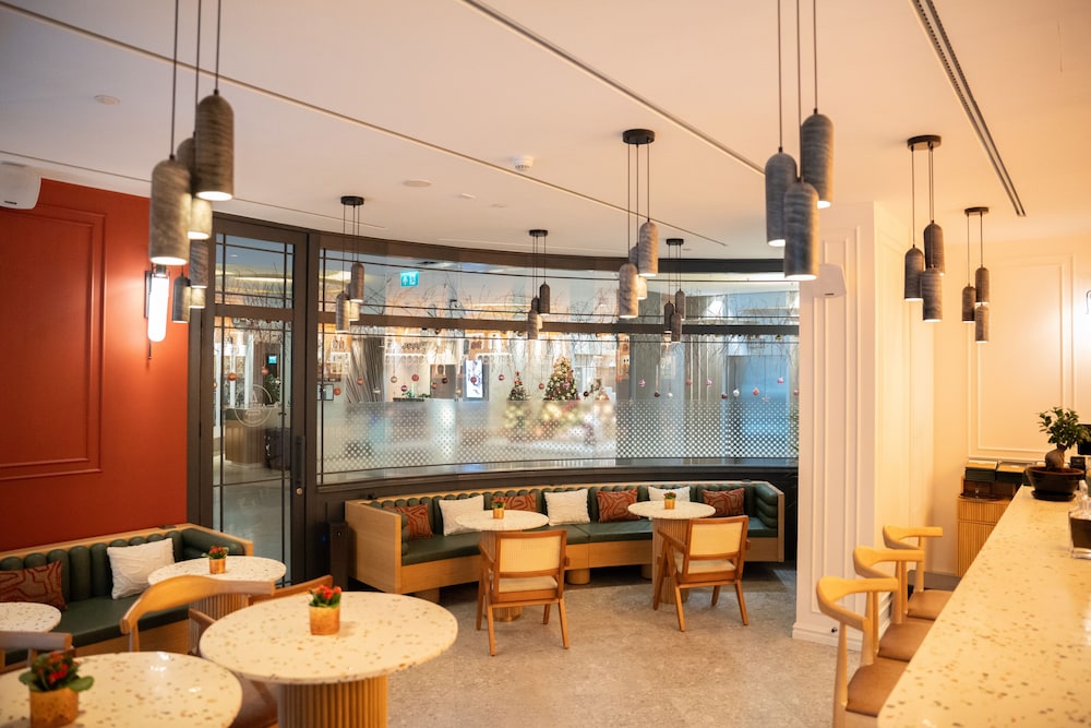 Novotel İstanbul Boğazı - Image 34