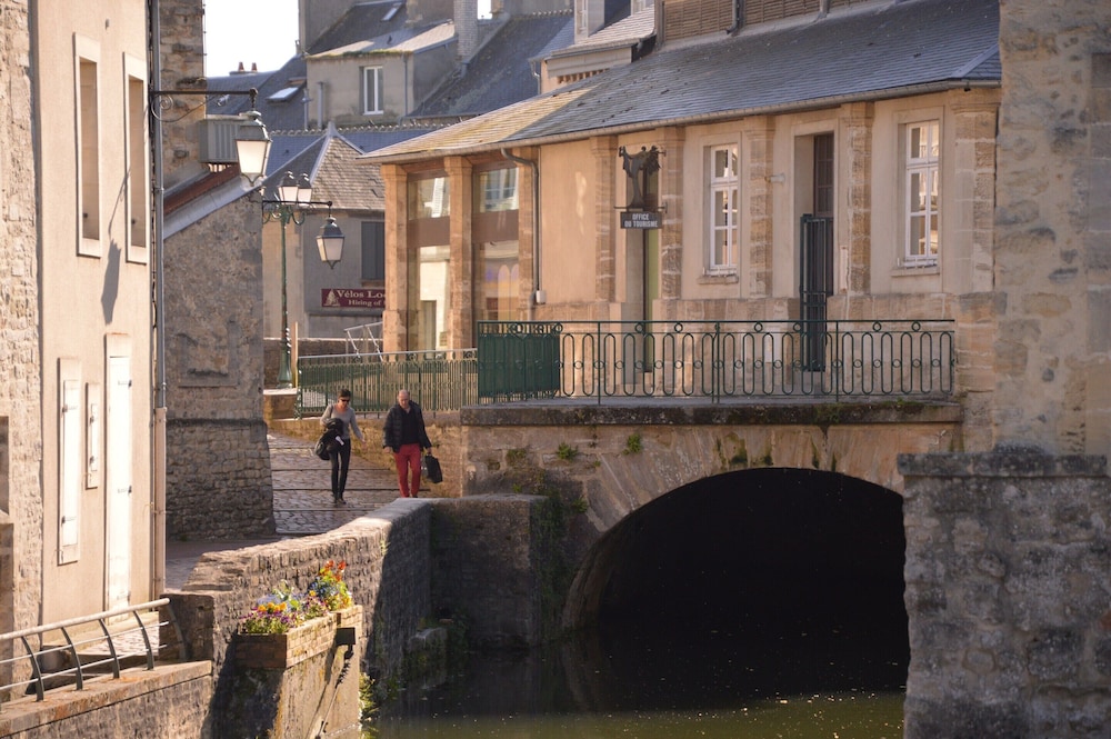 Apartment in Bayeux Near D-day Beaches