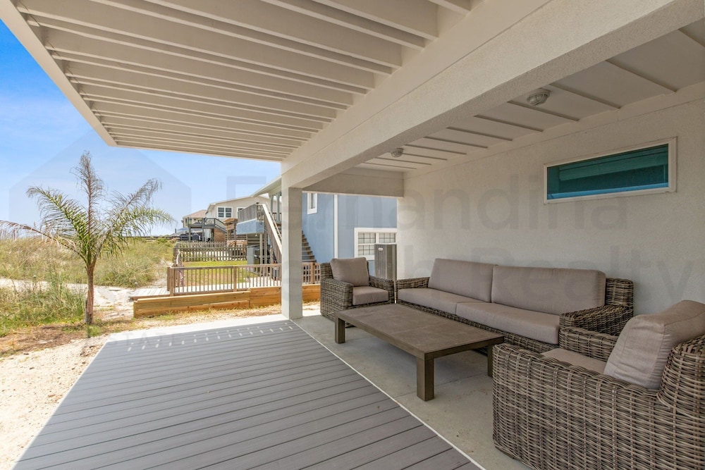 1088 S. Fletcher Ave 5 Bedroom Home