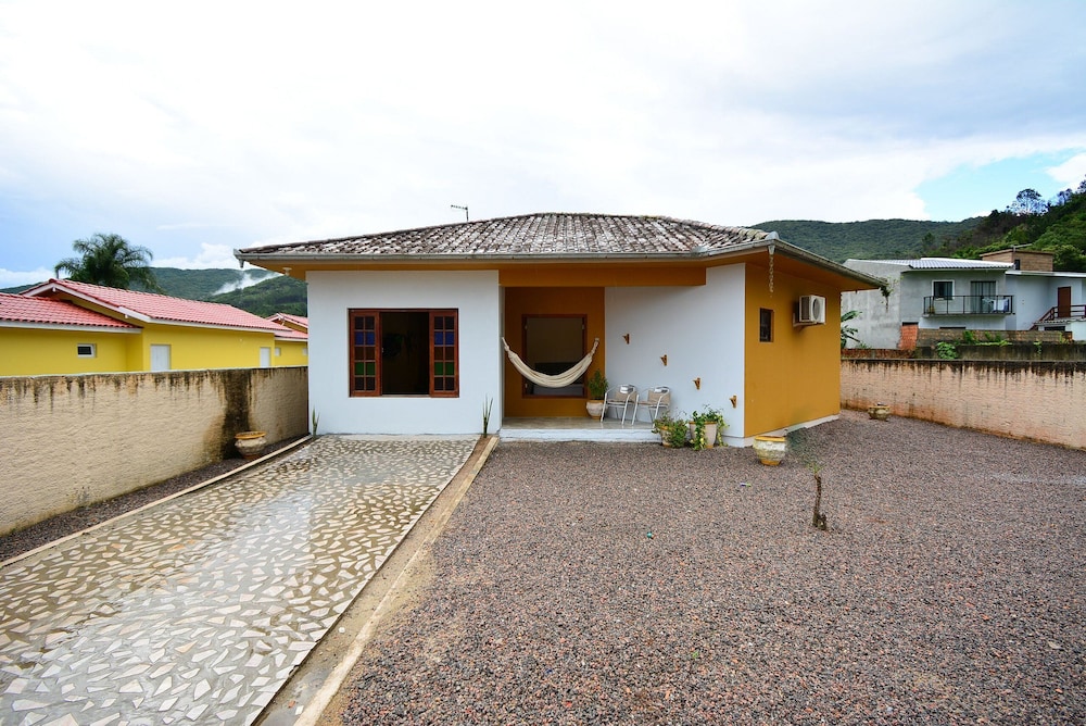 Casa na Praia Grande - Gov Celso Ramos