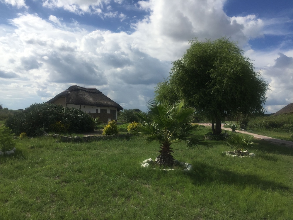 Rakops River Lodge