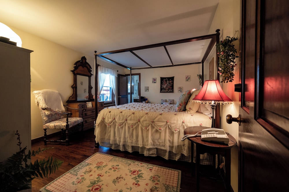 Gregory House Country Inn
