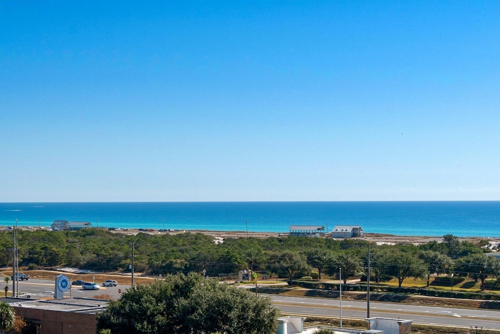 Palms Resort #1808 Jr 2BR