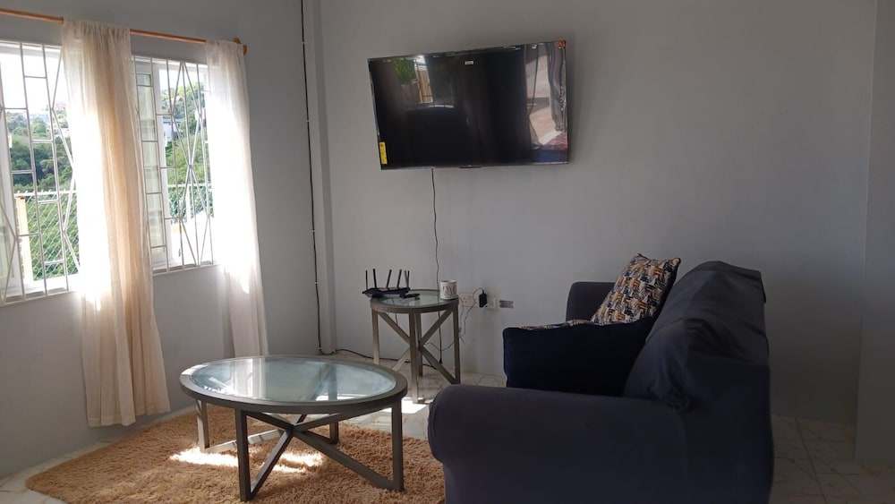 K & X Airbnb Apartments