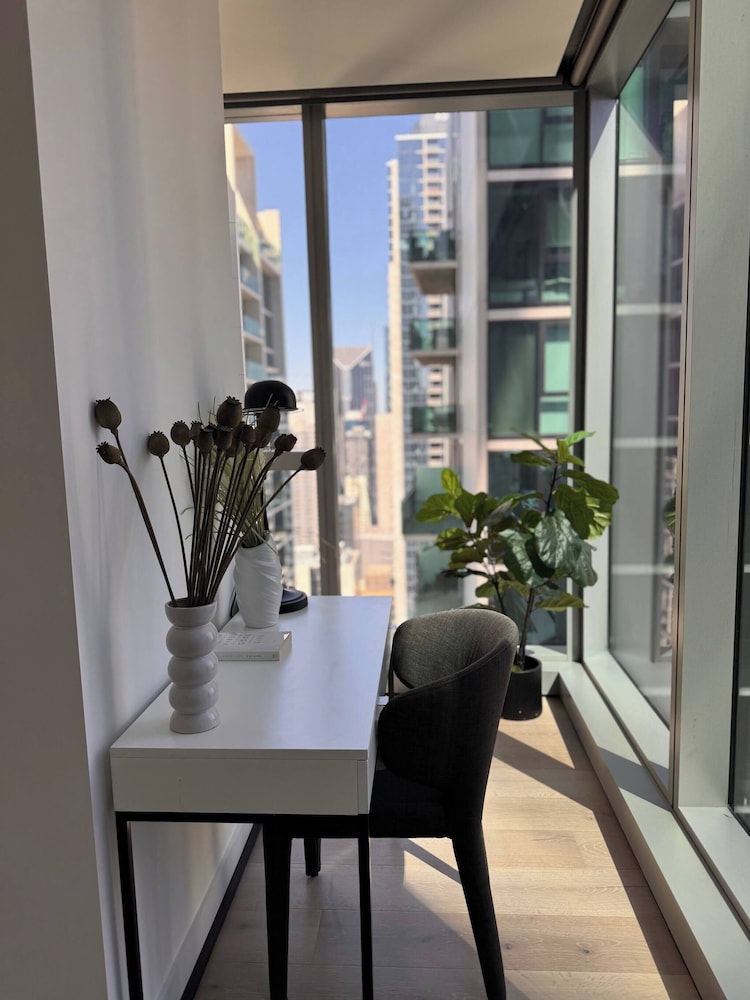 Luxury 2-bedroom Apartment in the Heart of Melbourne
