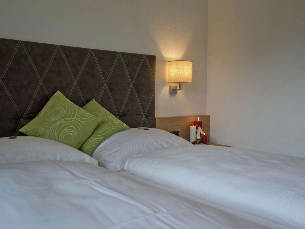 Holiday Flat Near Four ski Lifts in Mayrhofen view 3