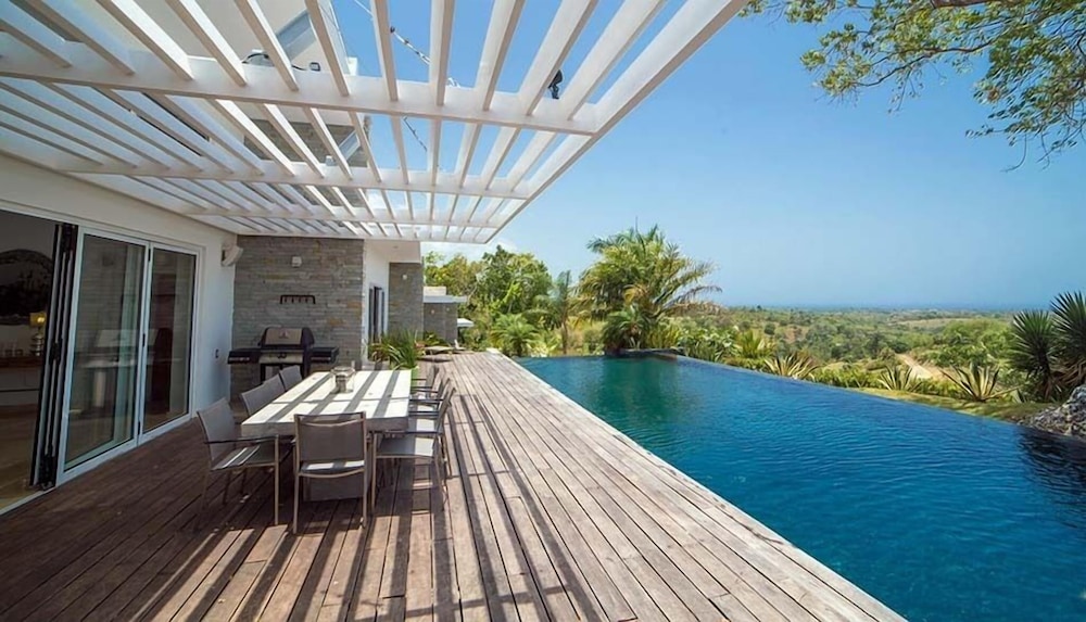 Villas Agua Dulce
