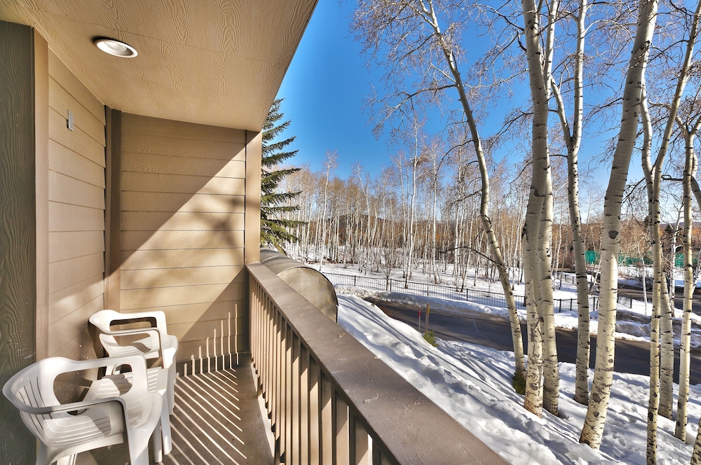 Park City Ski Resort - Snow Flower Vacation Homes
