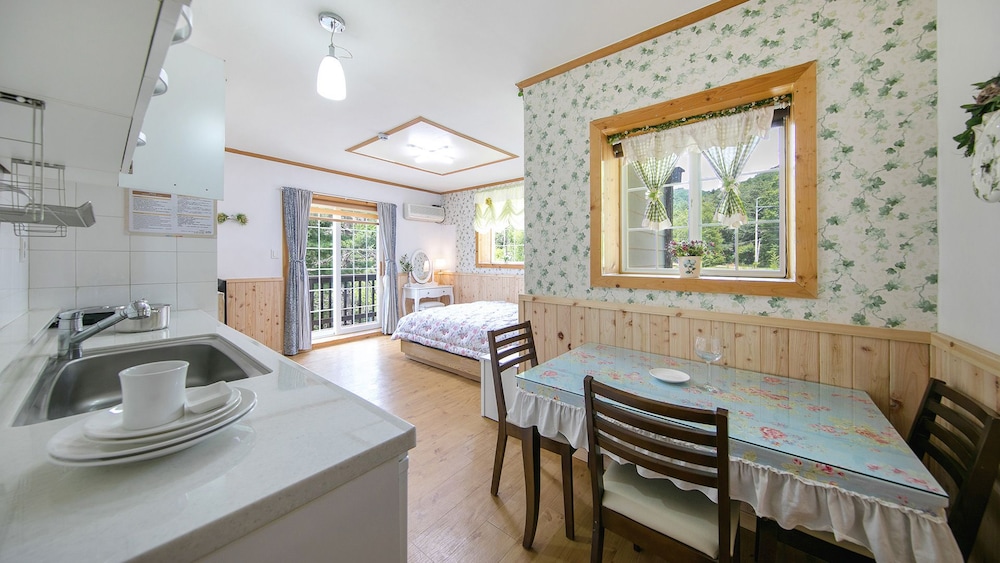Secret Garden Pension