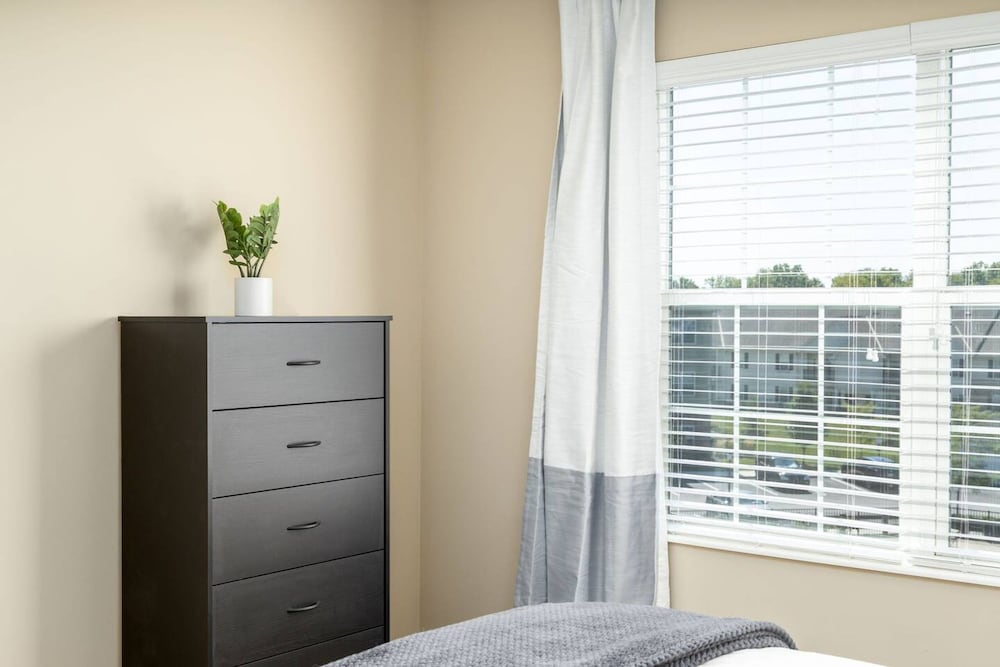 Long Stay 2BR Pet-friendly New Albany Area