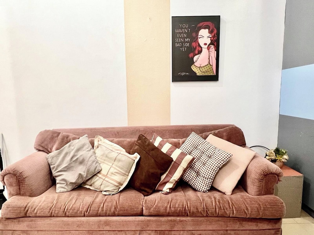 BGC Mckinley City Center Apartments