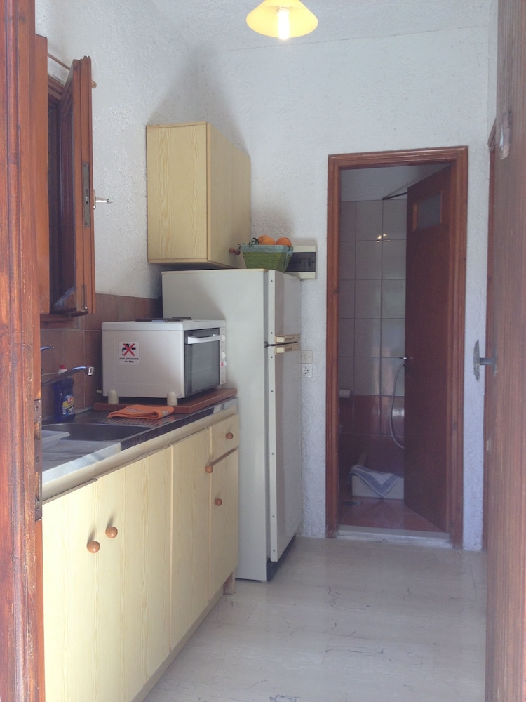 Photo 33