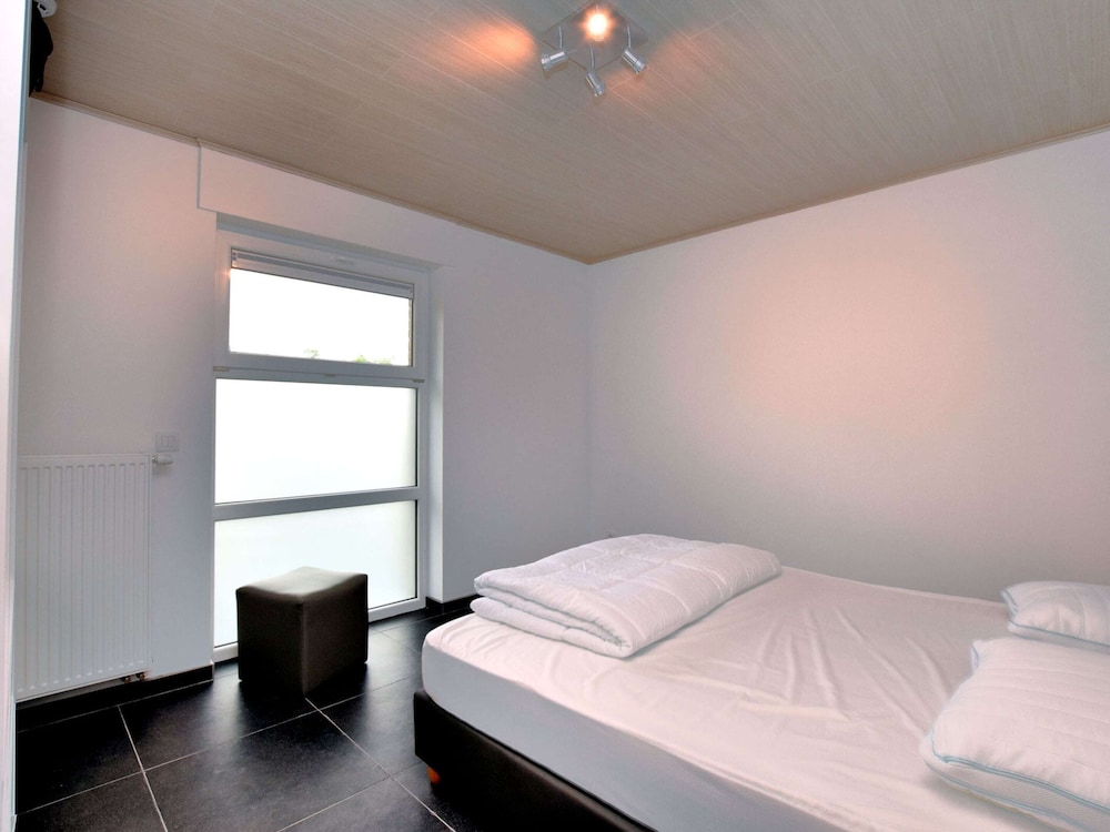 Luxurious Home With Sauna view 5