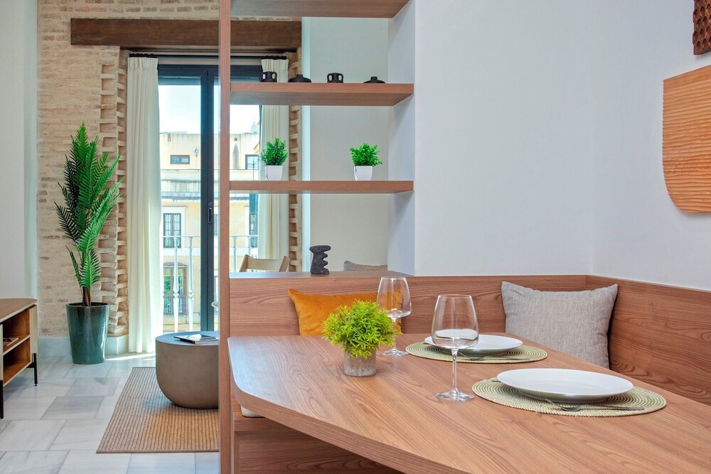 Exclusive Apartment in Seville. San Vicente I