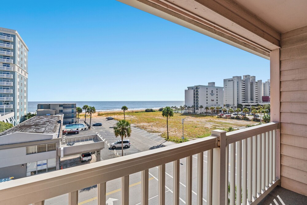 La Mirage By Elliott Beach Rentals