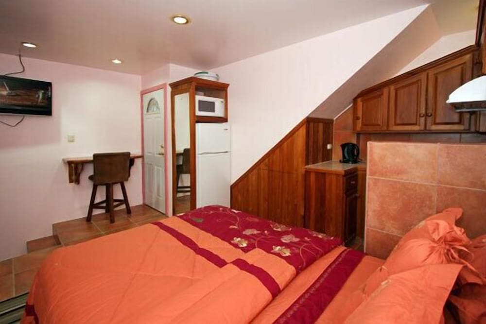Sheppy's Den Villa