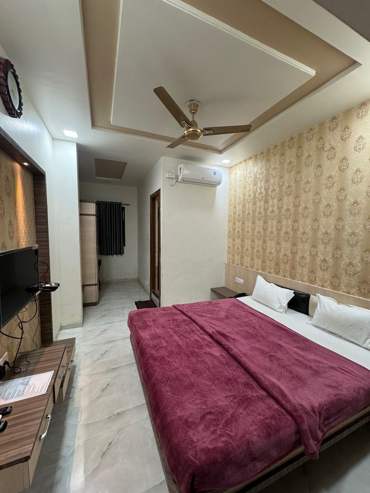 Hotel A1