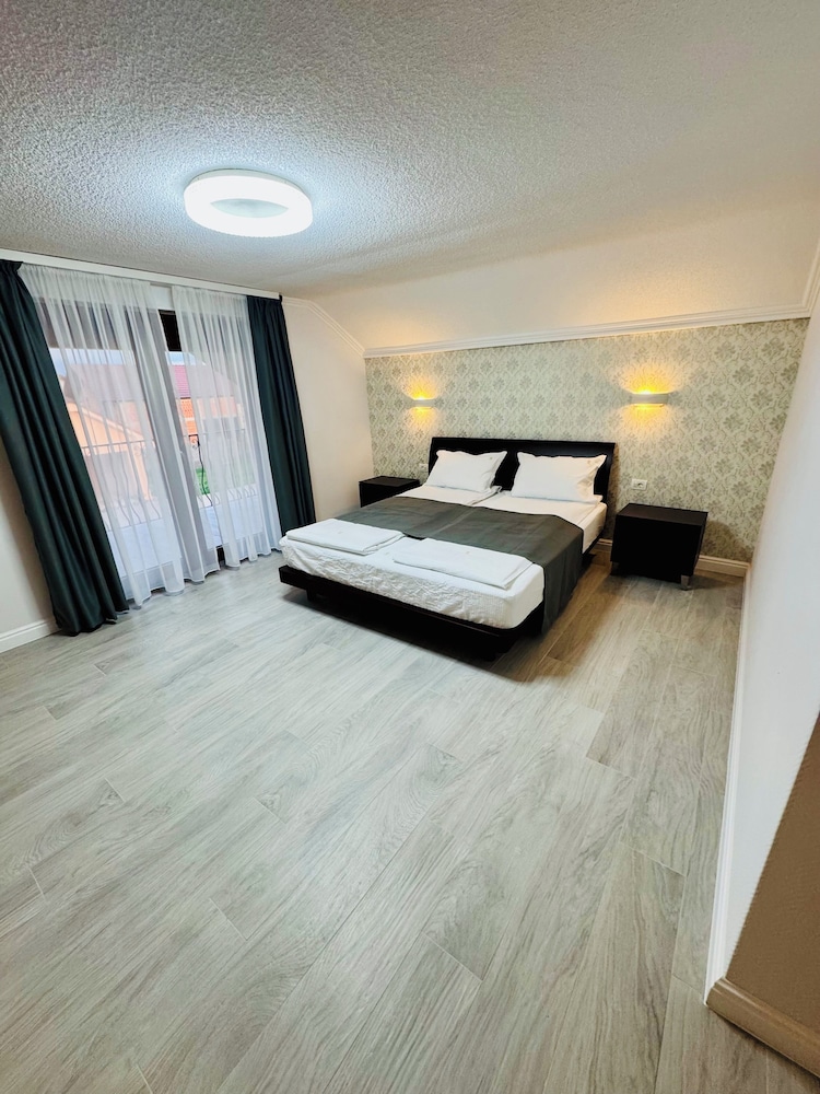 Roua Residence