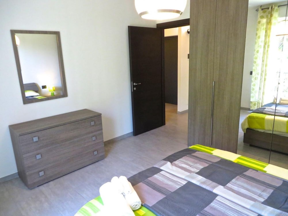 Margo 2 Apartment With Lake View photo 2