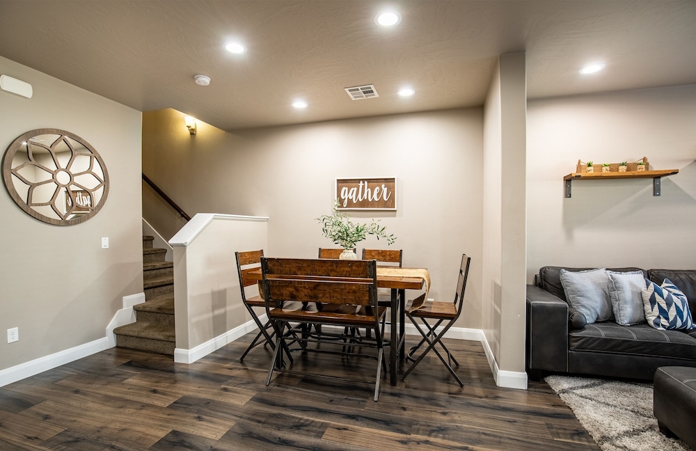 Sand Cove 3 Bedroom Townhouse