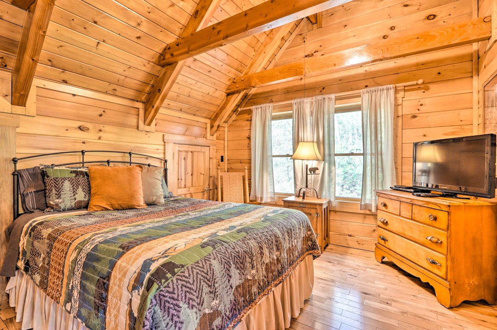 Deck & Game Room: Creekside Cabin in Sevierville view 2