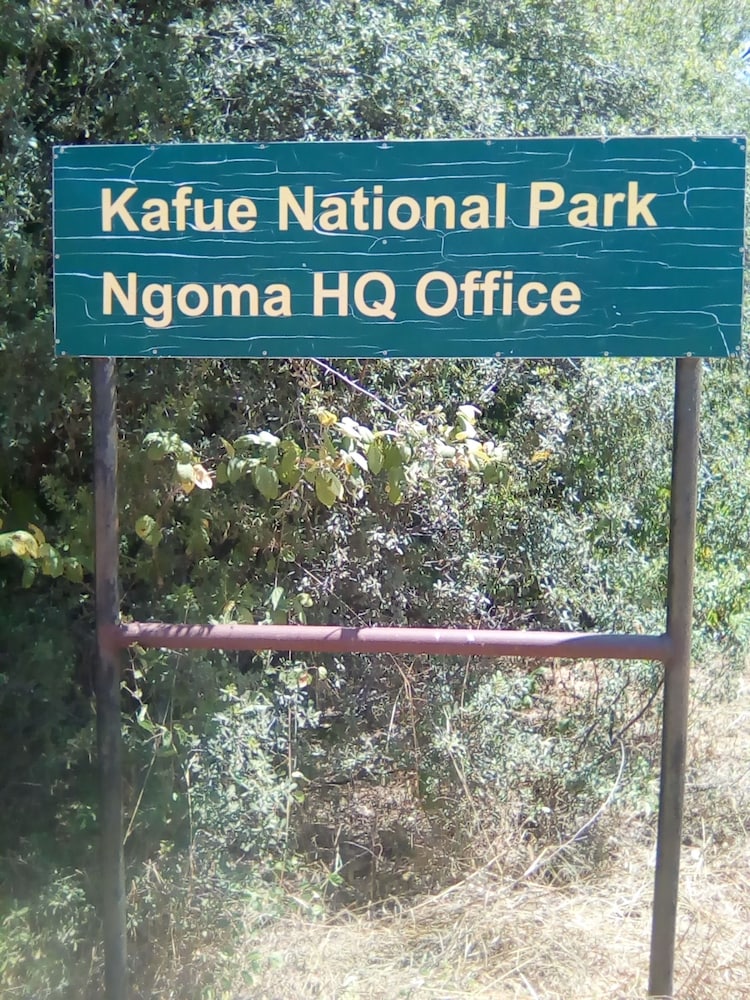 Nahubwe Safari Lodge view 4