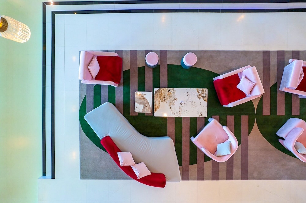 The Zign Hotel - Image 4