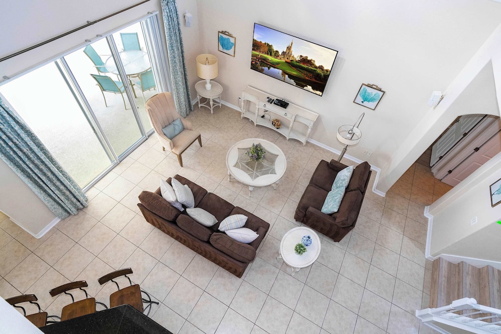 Family Villa w Pool Spa Game Room Near Disney