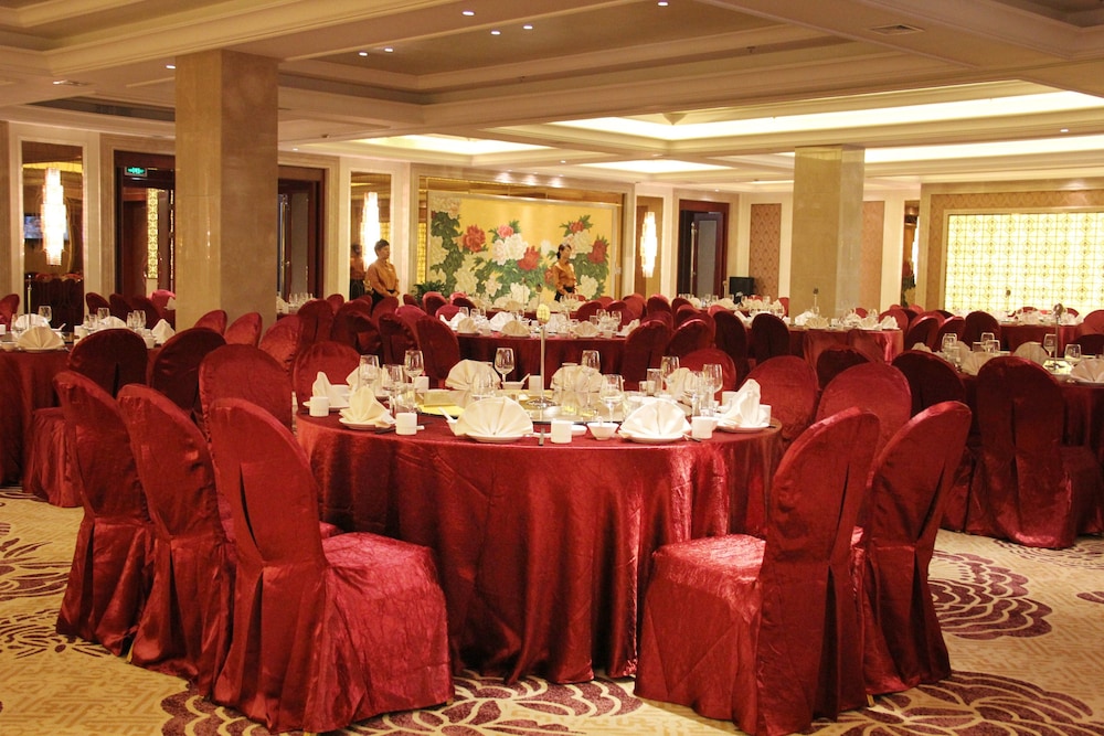 Baoji Jianguo Hotel