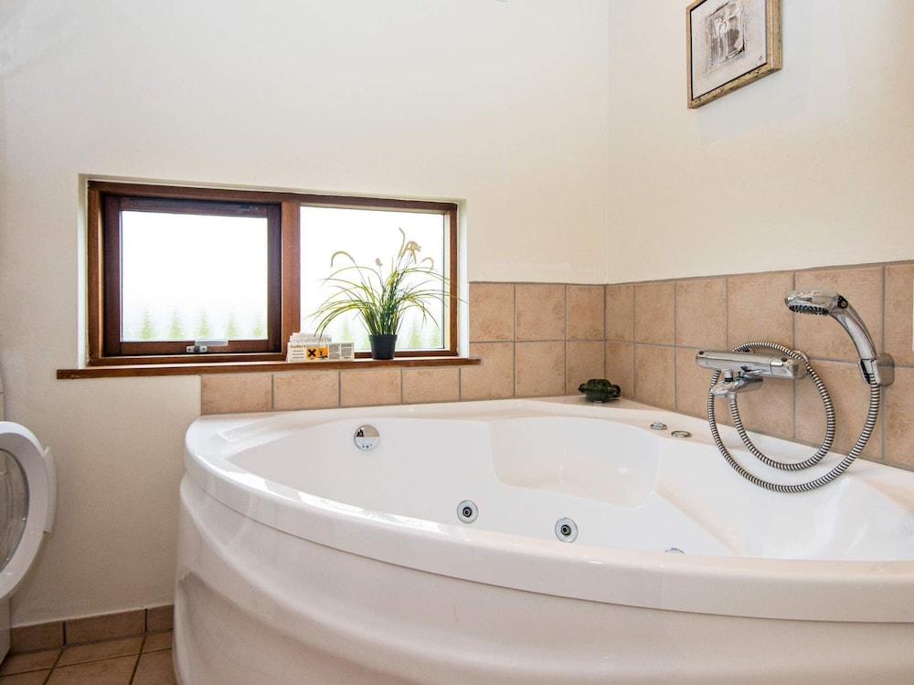 8 Person Holiday Home in Ulfborg