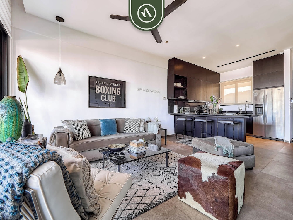 Oceanview Condo With Amazing Rooftop Pool - Gym