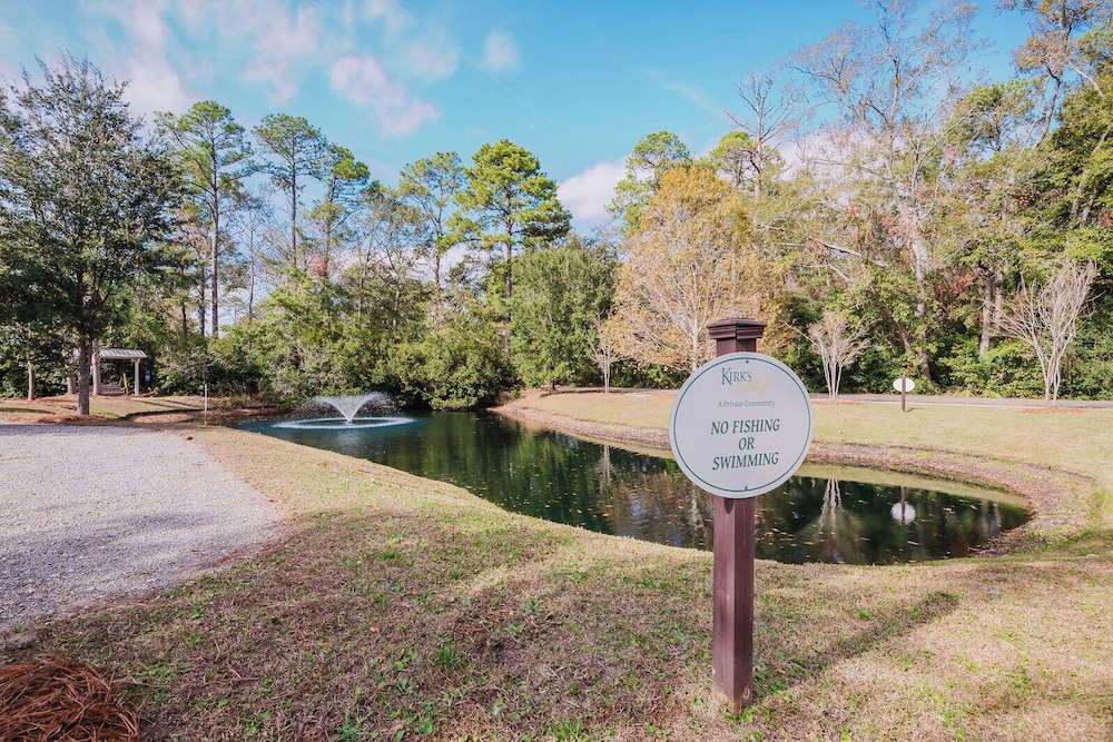 Mary Margaret Cottage - Spacious 4 Bed Coastal Home, Historic Old Town Bluffton