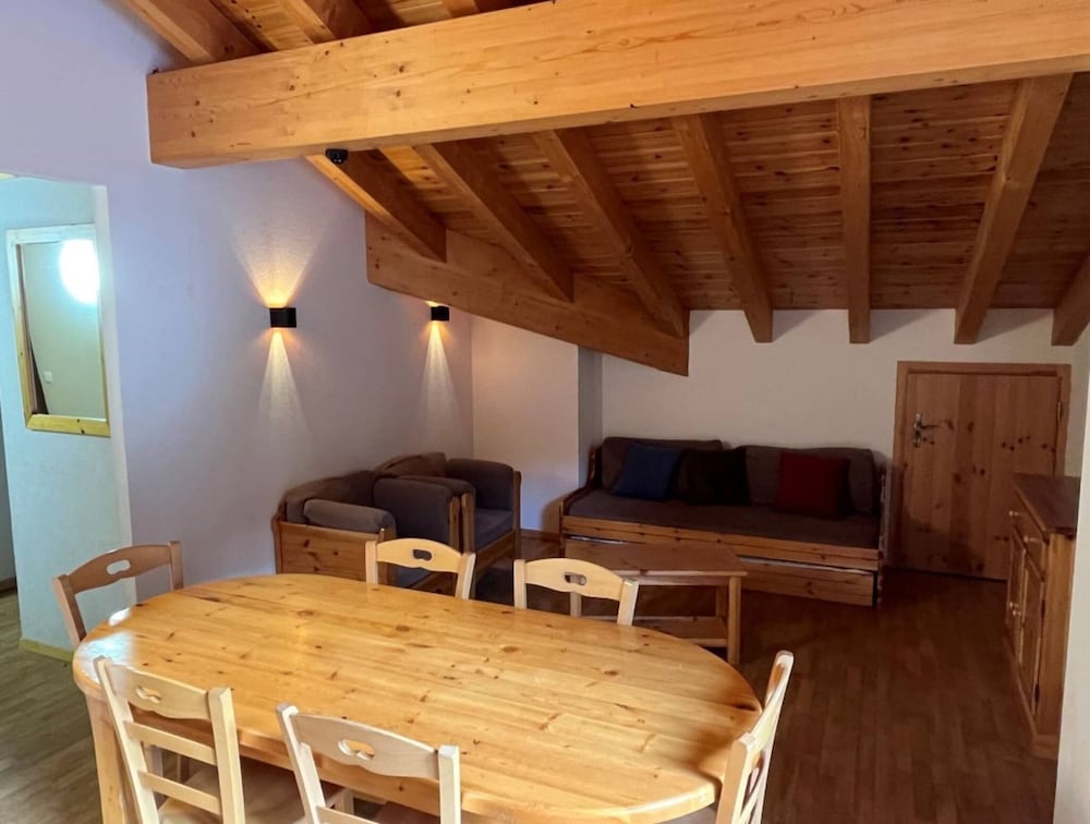 Awesome Apartment Near ski Slope