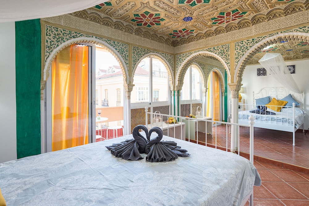 Casablanca Studio Citycenter - Adults Only