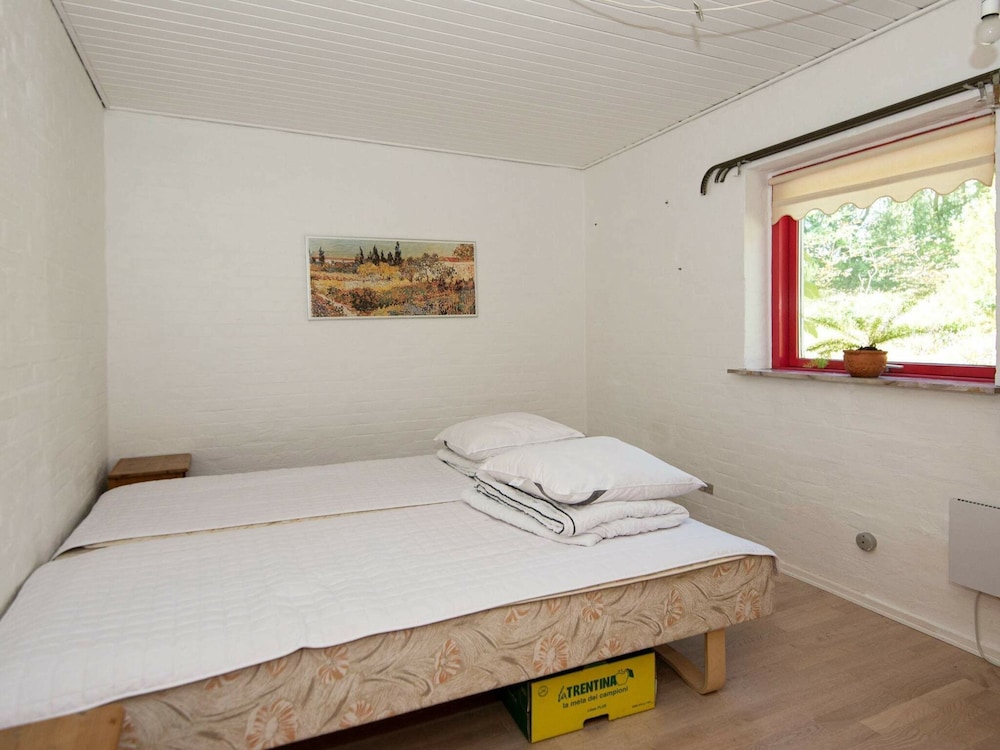 4 Person Holiday Home in Glesborg view 4