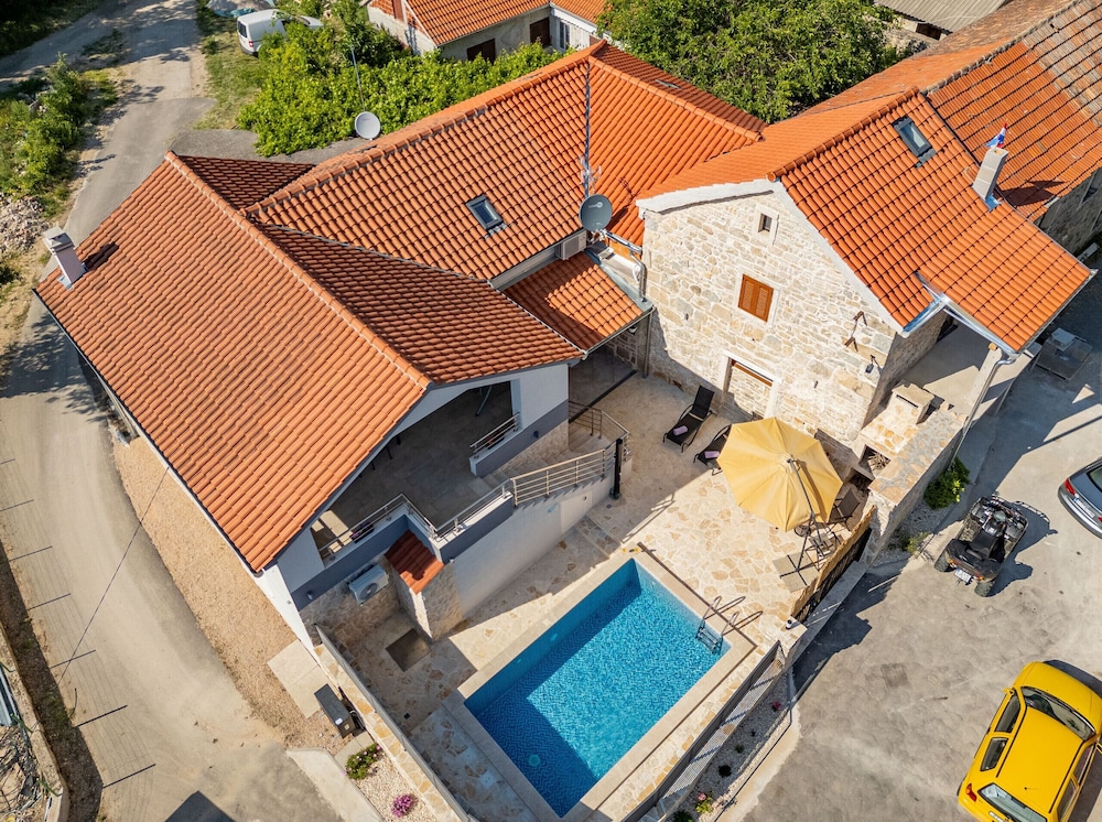 Villa Izvor