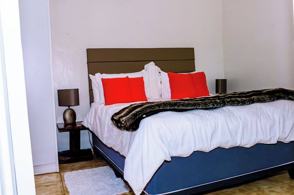 Abenab Lodge & Tours CC