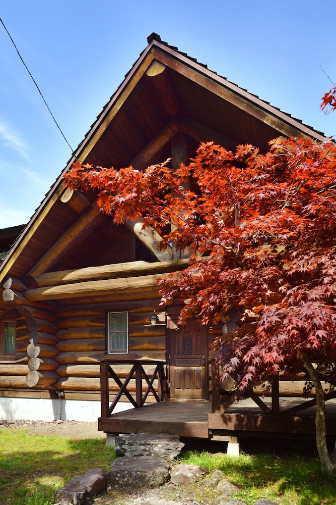 Urube Village
