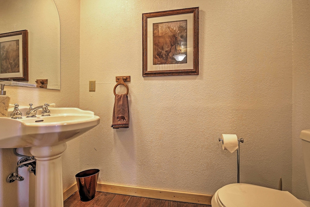 Expansive Alma Cabin w/ Hot Tub & Mountain Views! view 5