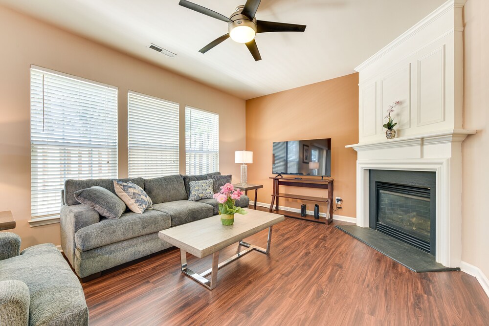 Richburg Vacations - Charlotte Townhome w/ Deck: 18 Mi to Downtown! - Property Image 3