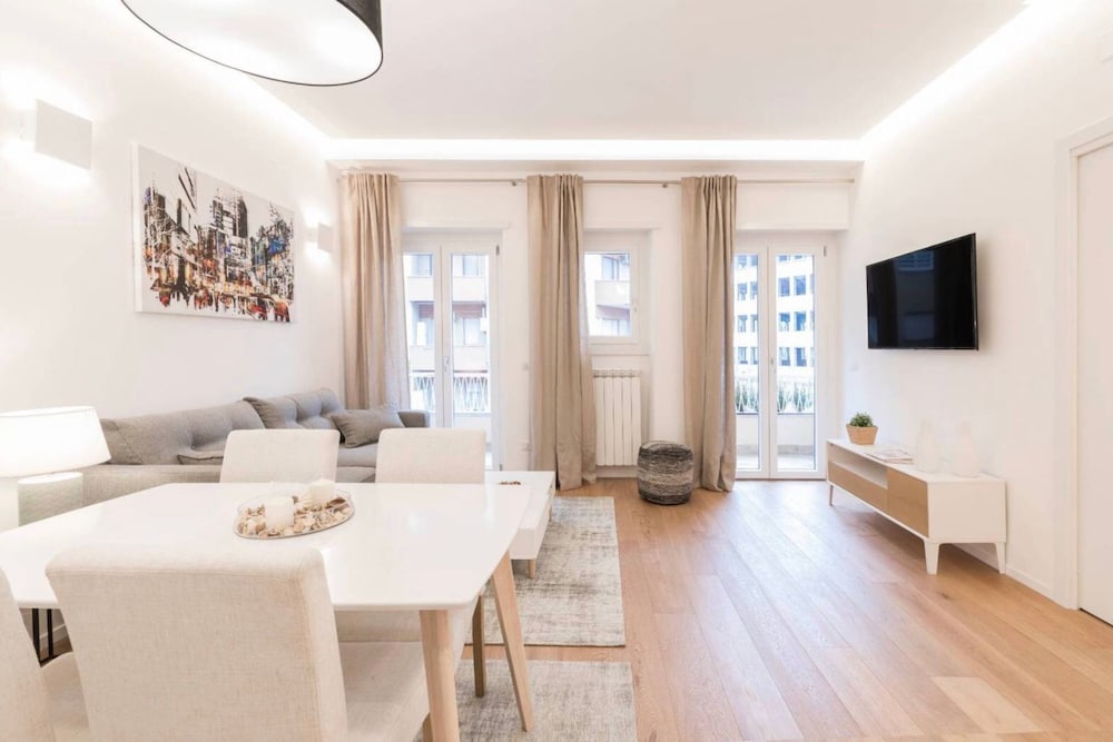 Lovely flat in Piazza Morosini