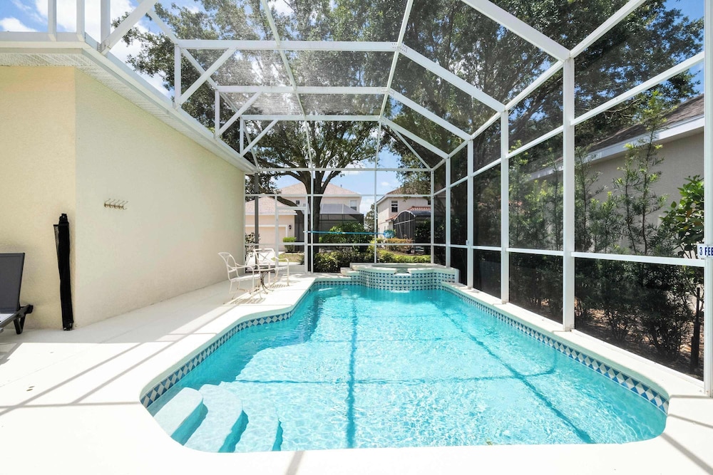Family Villa w Pool Spa Game Room Near Disney
