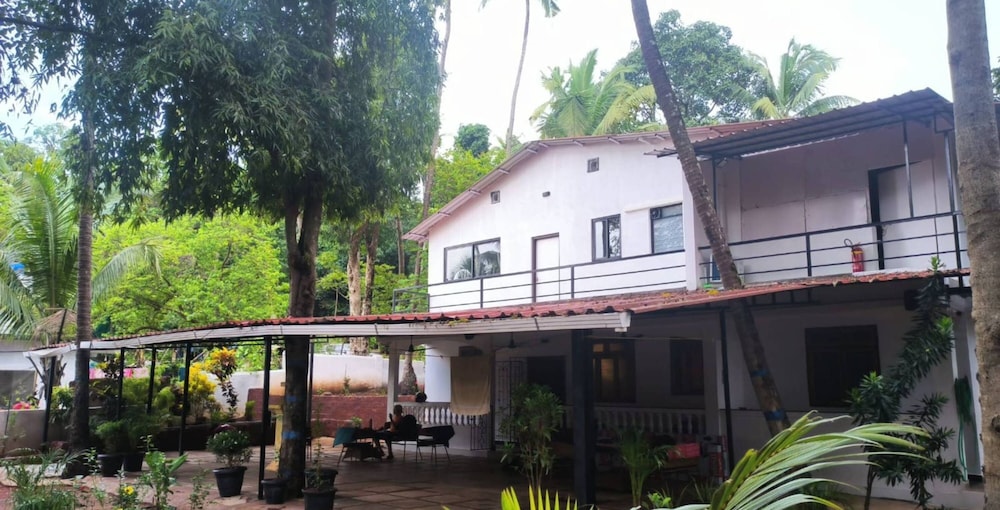 Jangala Resort